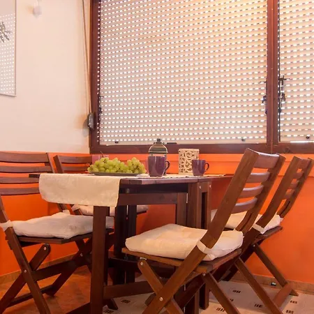 Harbour-apartment With Sea View And Parking Spot Апартаменти