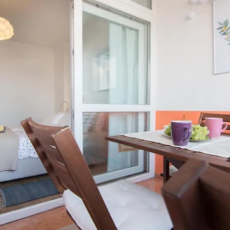 Harbour-apartment With Sea View And Parking Spot Pula