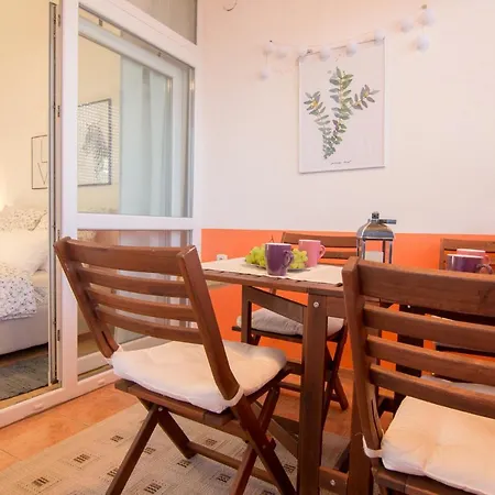 Apartment Harbour-apartment With Sea View And Parking Spot Pula