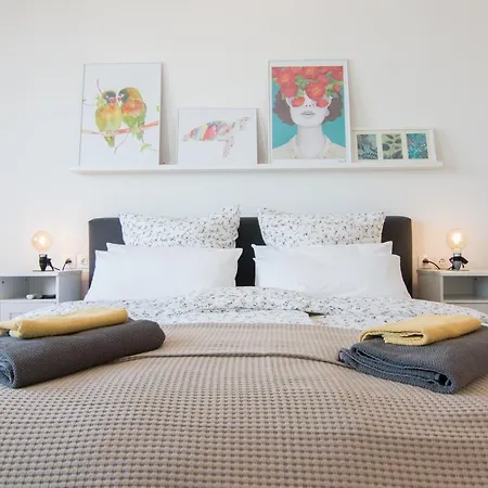 Harbour-apartment With Sea View And Parking Spot *