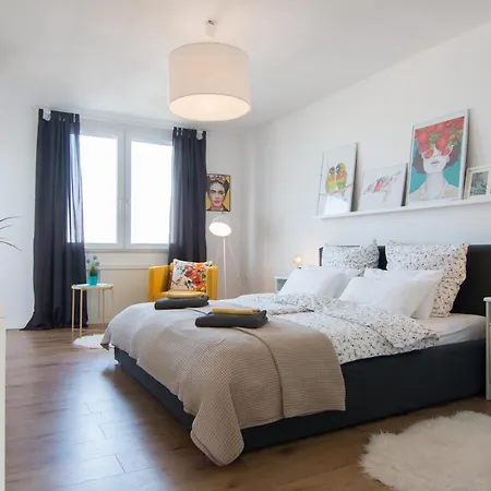 アパート Harbour-apartment With Sea View And Parking Spot