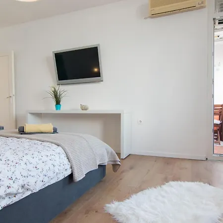 아파트 Harbour-apartment With Sea View And Parking Spot *